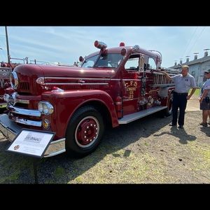 Meet your Posher, Gary